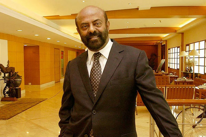 Shiv-Nadar (1).jpg