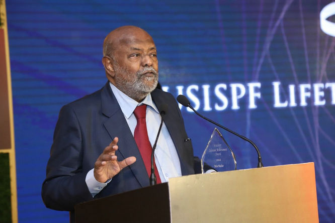 shiv_nadar-opoyi_4arVSfJFb.jpg